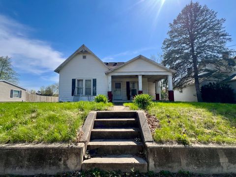 Tiny photo for 110 S Vermilion Street, Potomac, IL 61865 (MLS # 12344562)
