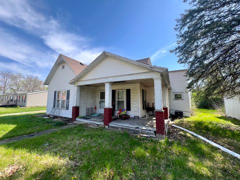 Photo of 110 S Vermilion Street, Potomac, IL 61865 (MLS # 12344562)