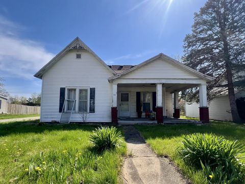 Tiny photo for 110 S Vermilion Street, Potomac, IL 61865 (MLS # 12344562)