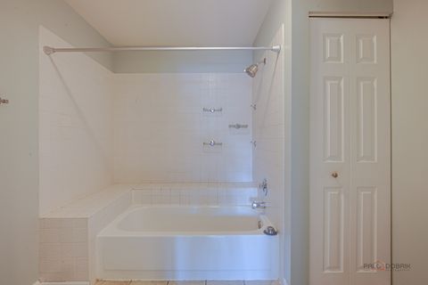 Tiny photo for 1217 Gulfstream Parkway #0, Libertyville, IL 60048 (MLS # 12480975)