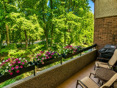 Tiny photo for 1401 Burr Oak Road #303B, Hinsdale, IL 60521 (MLS # 12796363)