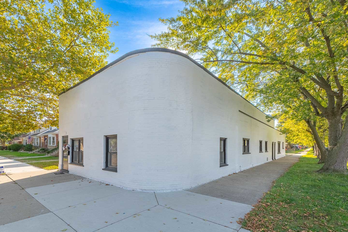 6259 W Peterson Avenue