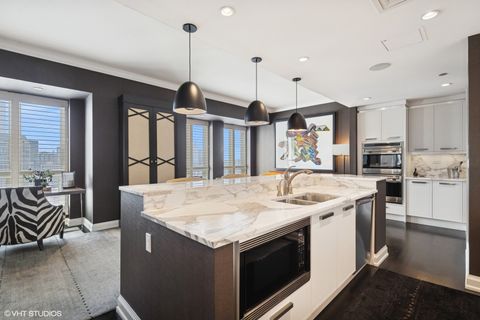 Tiny photo for 11 E WALTON Street #4101, Chicago, IL 60611 (MLS # 12492550)