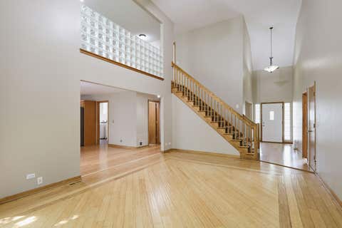 Tiny photo for 2805 Breckenridge Circle, Aurora, IL 60504 (MLS # 12708387)