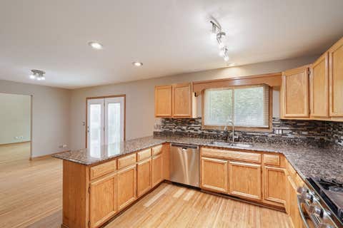 Tiny photo for 2805 Breckenridge Circle, Aurora, IL 60504 (MLS # 12708387)