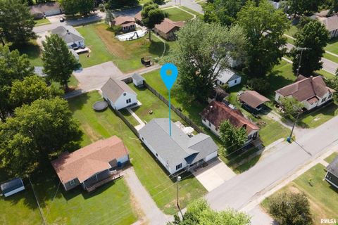 Tiny photo for 905 N GRANITE Street, Marion, IL 62959 (MLS # EB458746)