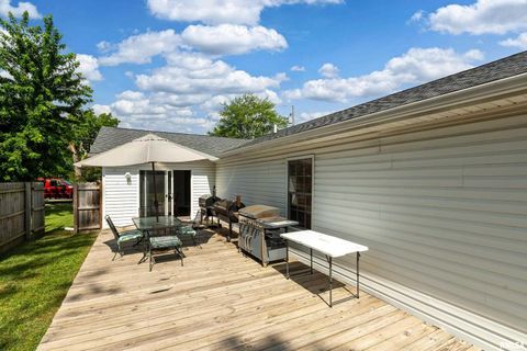 Tiny photo for 905 N GRANITE Street, Marion, IL 62959 (MLS # EB458746)