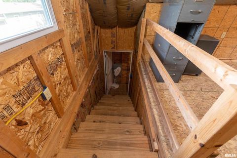 Tiny photo for 905 N GRANITE Street, Marion, IL 62959 (MLS # EB458746)