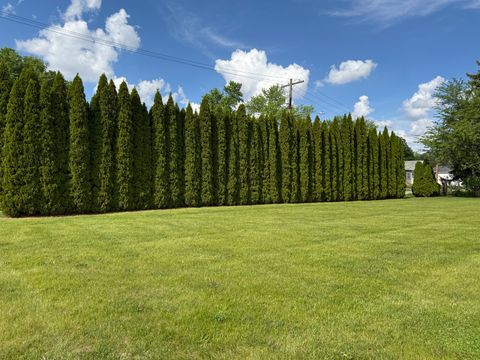 Tiny photo for 1536 & 1546 La Harpe Street, Lasalle, IL 61301 (MLS # 12363977)