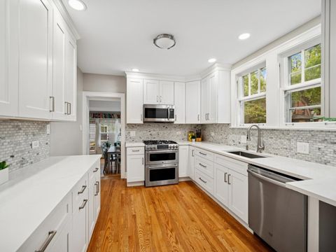 Tiny photo for 736 Central Street, Evanston, IL 60201 (MLS # 12516157)