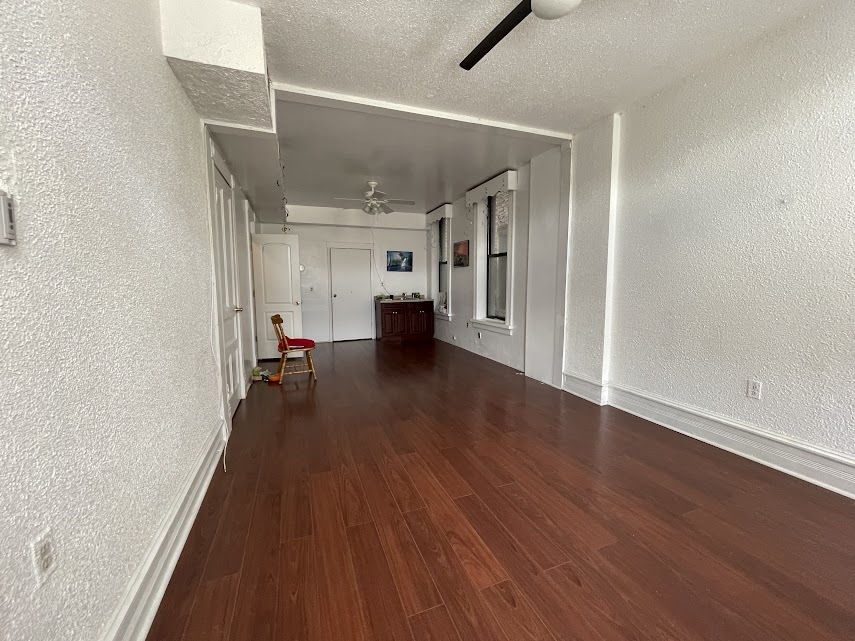 260 W 24th Street