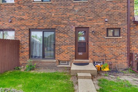 Tiny photo for 1S134 Holyoke Lane, Villa Park, IL 60181 (MLS # 12502263)