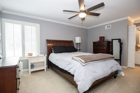 Tiny photo for 107 65th Lake Drive #202, Westmont, IL 60559 (MLS # 12501358)