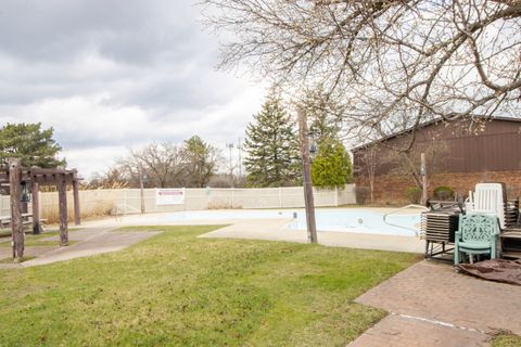 Tiny photo for 107 65th Lake Drive #202, Westmont, IL 60559 (MLS # 12501358)