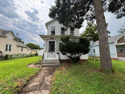 Photo of 1312 7th Avenue, Rock Island, IL 61201 (MLS # 12737626)