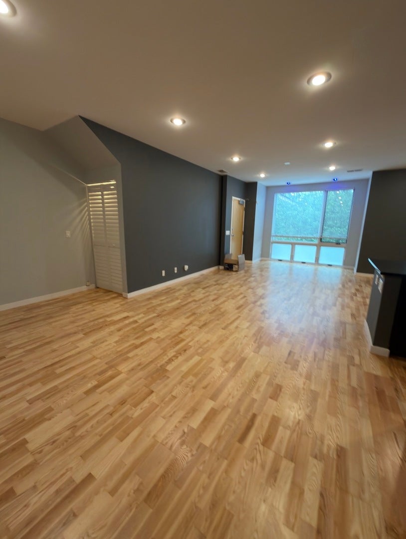2240 W Madison Street 201