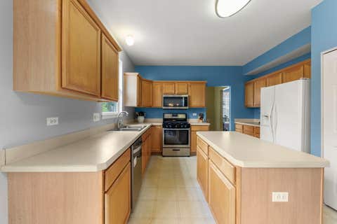 Tiny photo for 253 Carlton Mews Court, Sugar Grove, IL 60554 (MLS # 12726506)