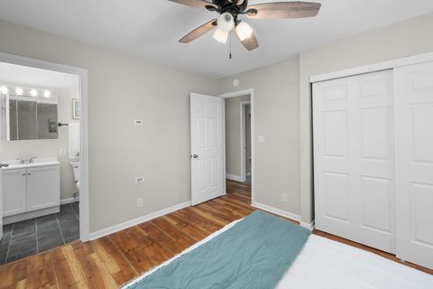 Tiny photo for 4723 Western Avenue, Davenport, IA 52806 (MLS # 100000045)