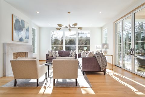 Tiny photo for 527 Kensington Court, Hinsdale, IL 60521 (MLS # 12547997)