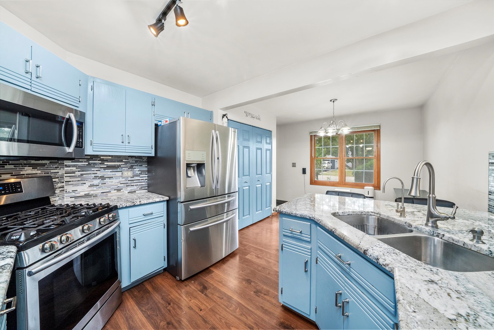 3812 Hennepin Drive