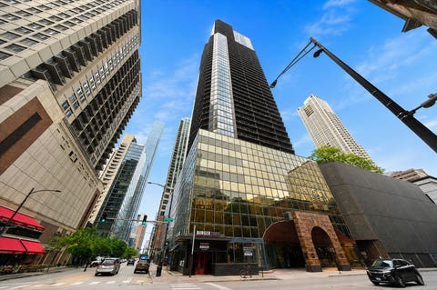 Photo of 10 E Ontario Street #4207, Chicago, IL 60611 (MLS # 12725116)