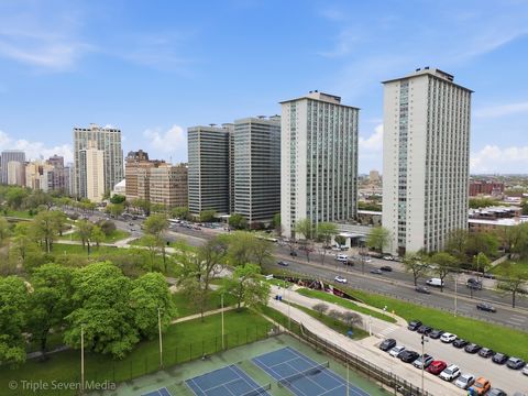 Photo of 3600 N Lake Shore Drive #709, Chicago, IL 60613 (MLS # 12635465)