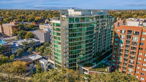 Photo of 1570 ELMWOOD Avenue #1302, Evanston, IL 60201 (MLS # 12504814) Photo of 1570 ELMWOOD Avenue #1302, Evanston, IL 60201 (MLS # 12504814)