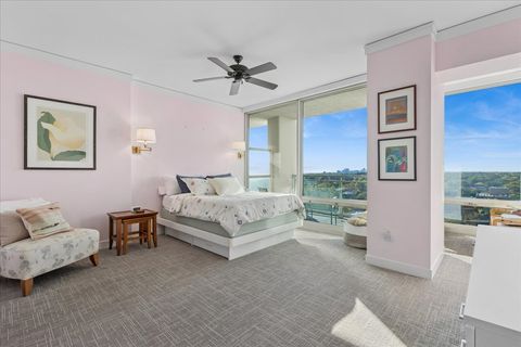 Tiny photo for 1570 ELMWOOD Avenue #1302, Evanston, IL 60201 (MLS # 12504814)