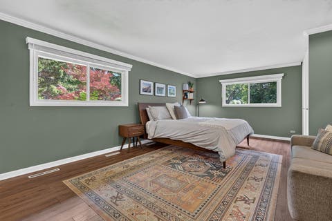 Tiny photo for 54 Oakwood Lane, Lincolnshire, IL 60069 (MLS # 12714043)
