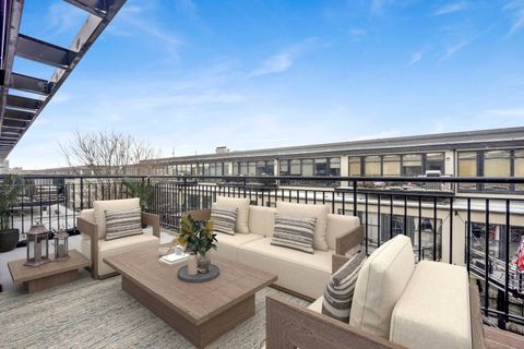 Tiny photo for 1070 W 15th Street #404, Chicago, IL 60608 (MLS # 12593312)