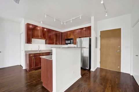 Tiny photo for 1070 W 15th Street #404, Chicago, IL 60608 (MLS # 12593312)