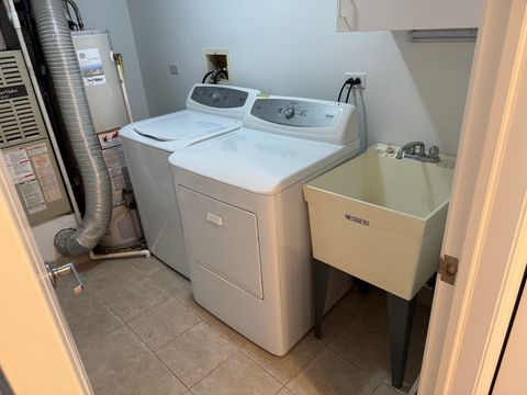 Tiny photo for 263 Driftwood Lane #2D, Schaumburg, IL 60193 (MLS # 12460236)