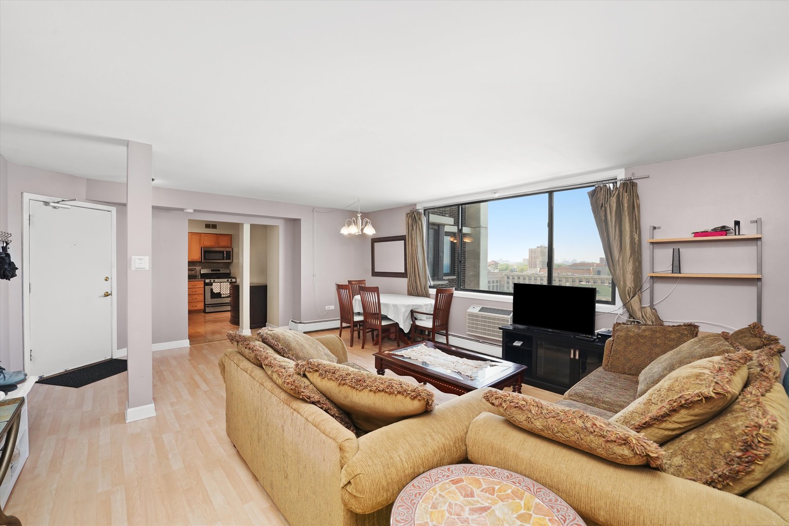 6325 N Sheridan Road 802