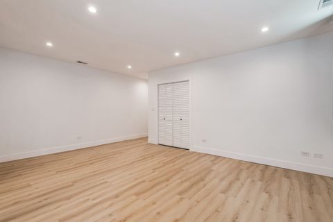 Tiny photo for 1535 W Estes Avenue #G, Chicago, IL 60626 (MLS # 12542838)