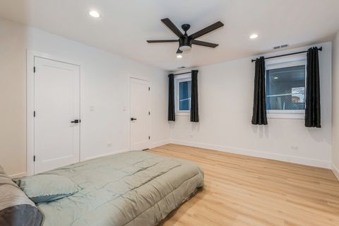 Tiny photo for 1535 W Estes Avenue #G, Chicago, IL 60626 (MLS # 12542838)