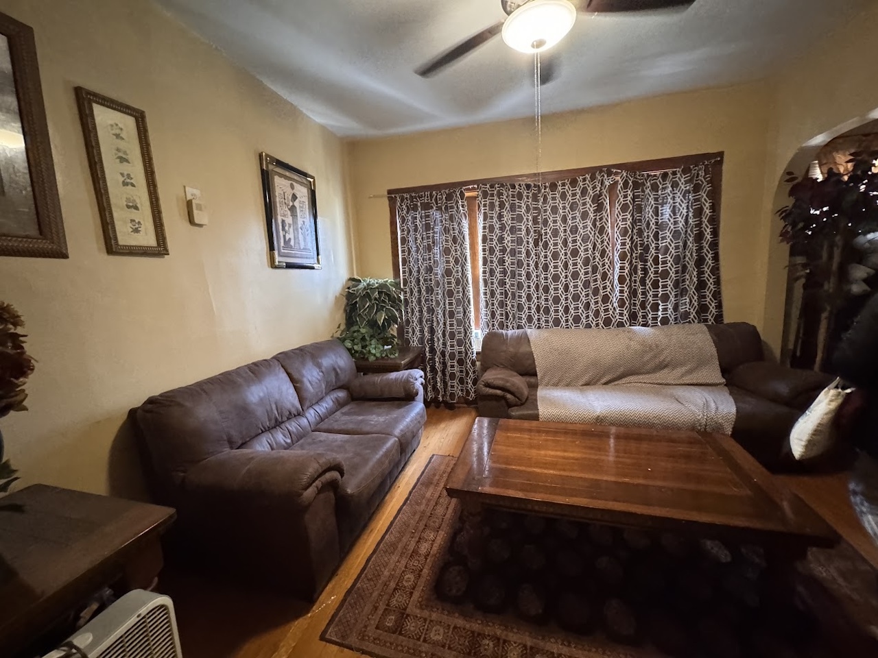 1041 N Central Park Avenue