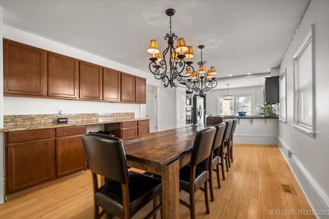 Tiny photo for 83 N Park Boulevard, Glen Ellyn, IL 60137 (MLS # 12584370)