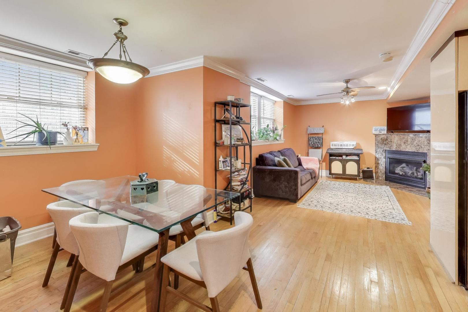 2135 N Kedzie Boulevard G