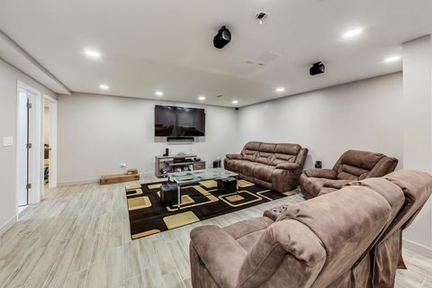 Tiny photo for 10S330 Oneill Drive, Burr Ridge, IL 60527 (MLS # 12543212)