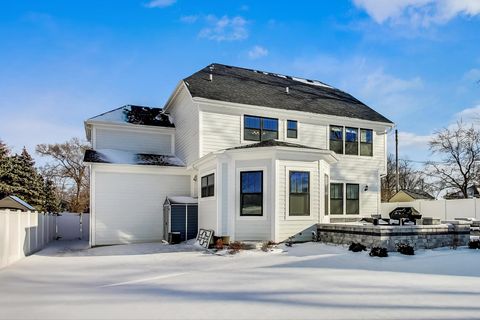 Tiny photo for 10S330 Oneill Drive, Burr Ridge, IL 60527 (MLS # 12543212)