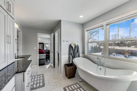 Tiny photo for 10S330 Oneill Drive, Burr Ridge, IL 60527 (MLS # 12543212)