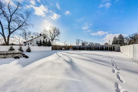 Tiny photo for 10S330 Oneill Drive, Burr Ridge, IL 60527 (MLS # 12543212)