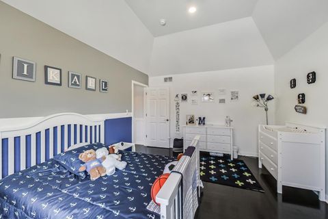 Tiny photo for 10S330 Oneill Drive, Burr Ridge, IL 60527 (MLS # 12543212)