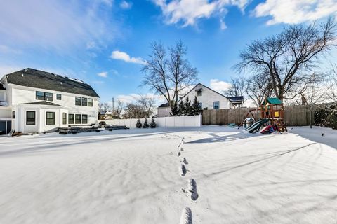 Tiny photo for 10S330 Oneill Drive, Burr Ridge, IL 60527 (MLS # 12543212)