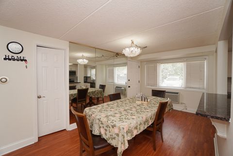 Tiny photo for 1003 S Euclid Avenue #1, Elmhurst, IL 60126 (MLS # 12692657)