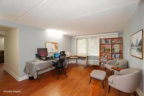 Tiny photo for 1003 S Euclid Avenue #1, Elmhurst, IL 60126 (MLS # 12692657)