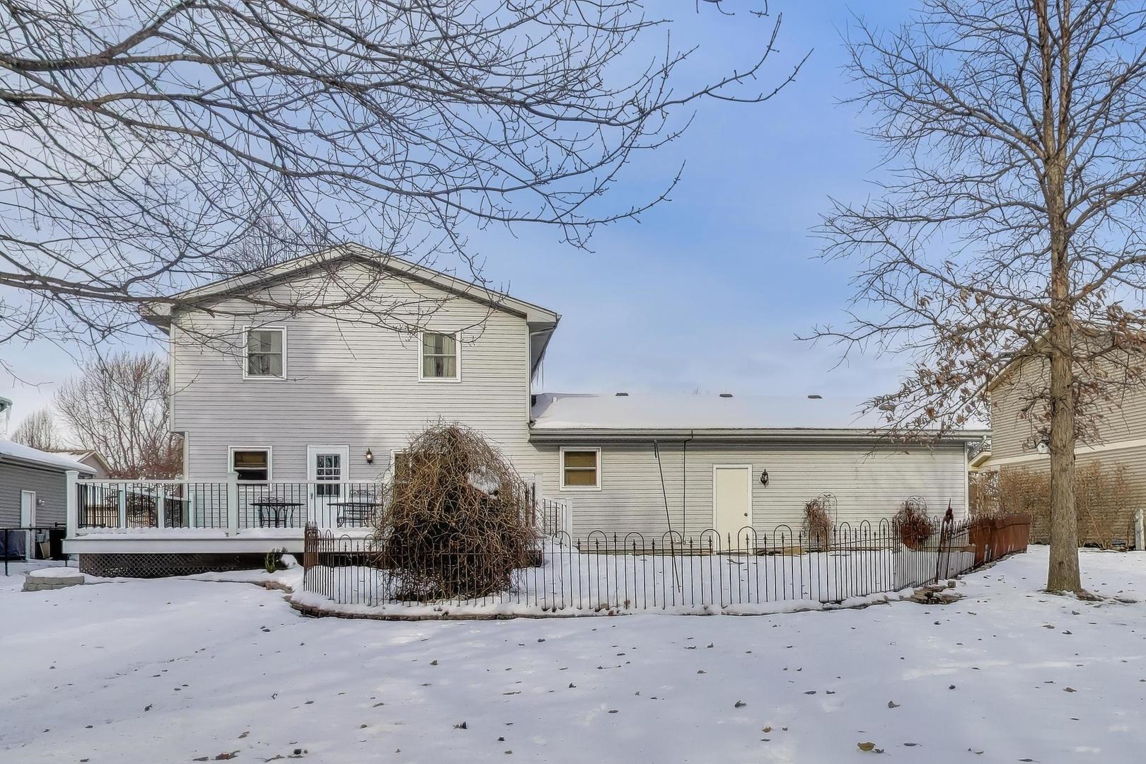 3409 W Bretons Drive