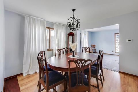 Tiny photo for 3409 W Bretons Drive, McHenry, IL 60050 (MLS # 12533236)