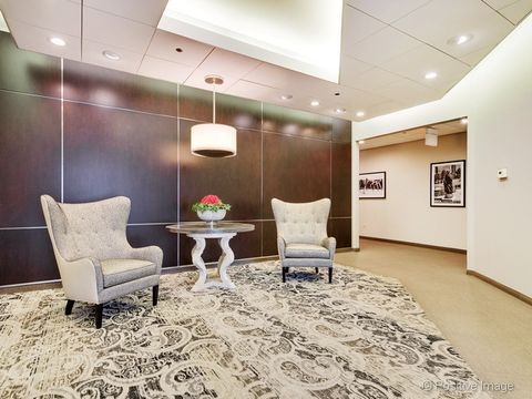 Tiny photo for 720 W RANDOLPH Street #502, Chicago, IL 60661 (MLS # 12466993)