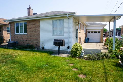 Tiny photo for 7632 W Norridge Street, Harwood Heights, IL 60706 (MLS # 12414601)